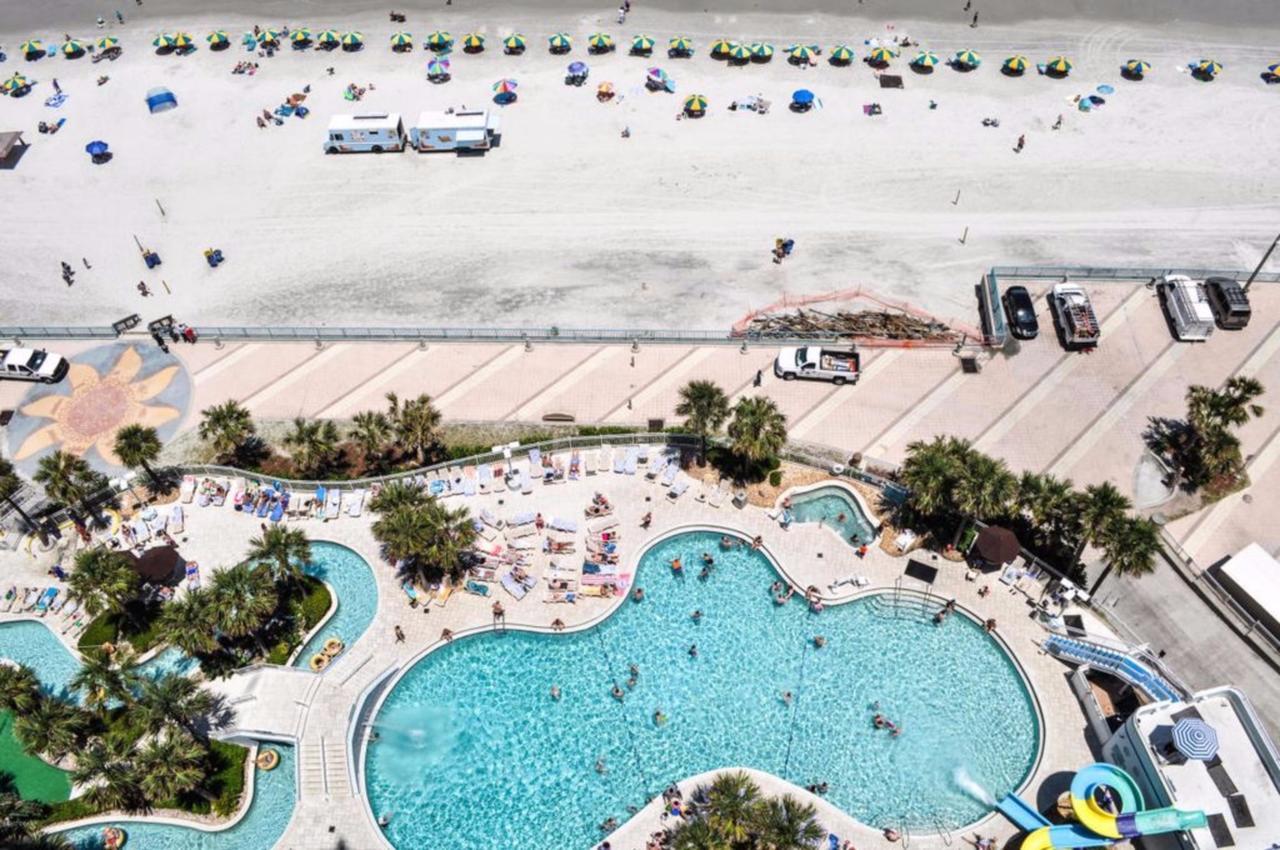 Ocean Walk Resort - Remarkable Ocean Front View デイトナ・ビーチ エクステリア 写真